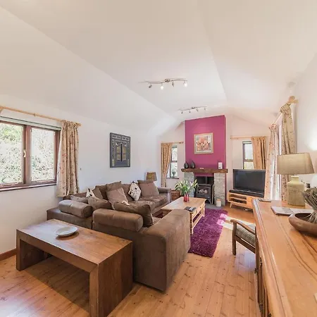 Byre & Millers, Coniston, Twin Sleeping 12 Torver