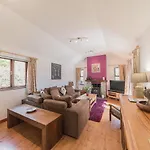 Byre & Millers, Coniston, Twin Sleeping 12 Torver